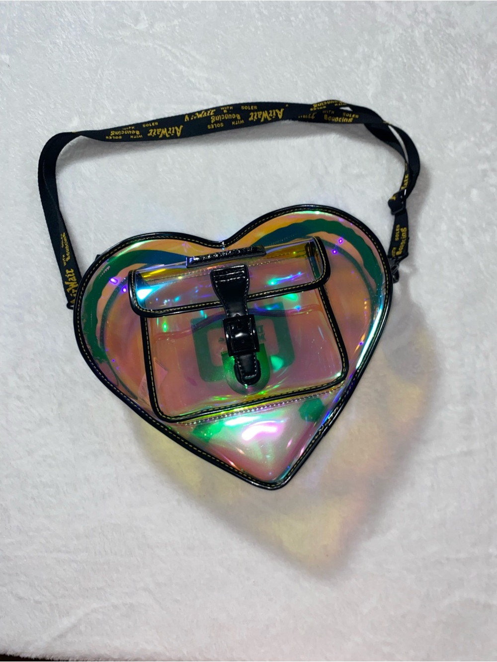 Dr Martens Iridescent heart-shaped crossbody Backpack - Picture 1 of 5